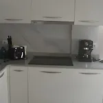 Pisazo Recien Reformado En El Centro Ciudad