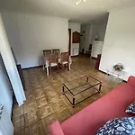 Apto cerca de las playas con garaje privado