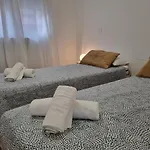 C01A01 Apartamento Moderno con vistas y parking