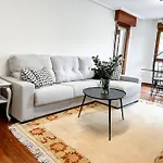 Piso Valdecilla Con Garaje