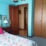 Apartamento Con Garaje. Luminoso Y Confortable