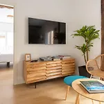 La Casa Del Poeta