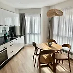 Outside Corner - Lavalle Apartamentos
