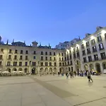 Gran Apartamento en zona residencial con GARAJE