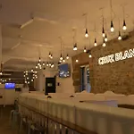 Gran Apartamento en zona residencial con GARAJE