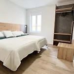 Hostel Plaza Canadio