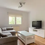 Casa Entre Sardinero Y Tetuan
