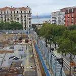 Frente A La Bahia. Exterior, Vistas
