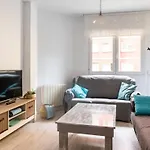 Apartamento Camilo Alonso Vega