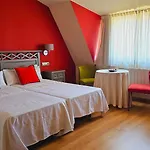 Hotel Mataleñas