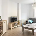 Apartamento Camilo Alonso Vega