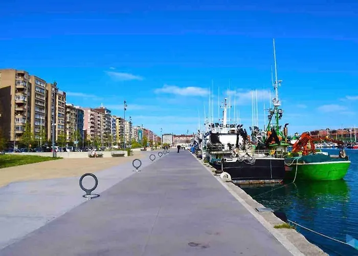 Apartamento Barato En Santander - Junto Al Barrio Pesquero