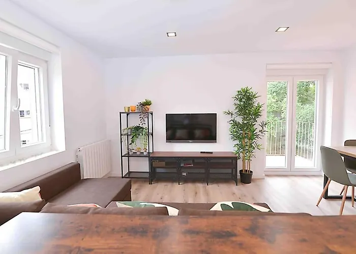 Sant Jon Apartment By Just Room