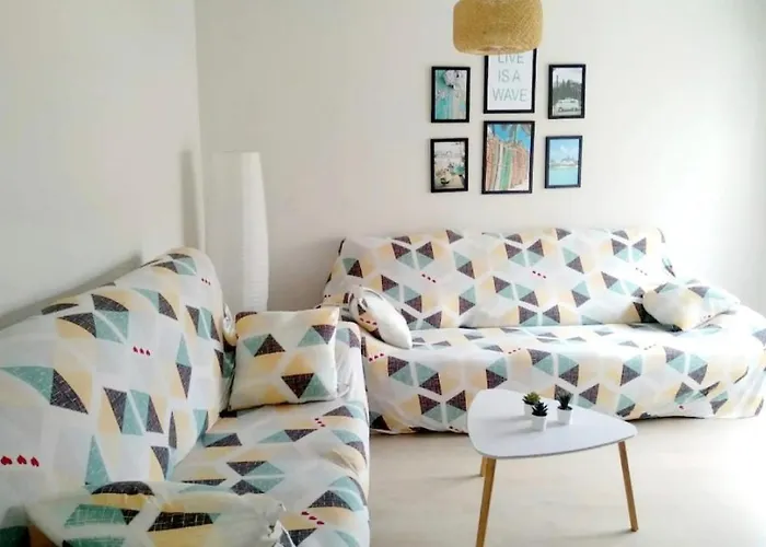 Hermoso Apartamento Entre Centro Y Playa