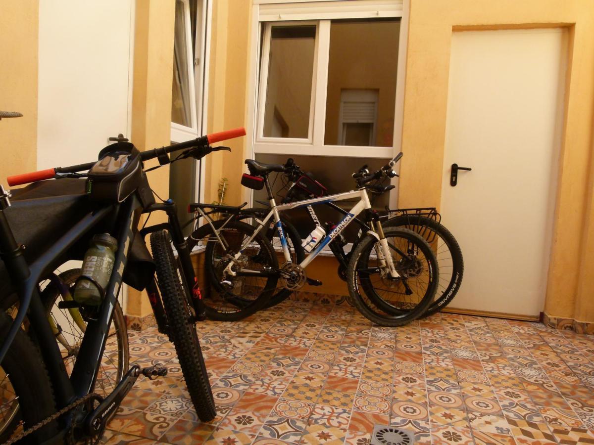 Hostal Allegro *