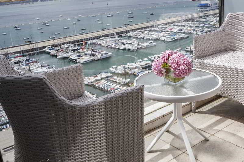 Vincci Puertochico 4* Santander