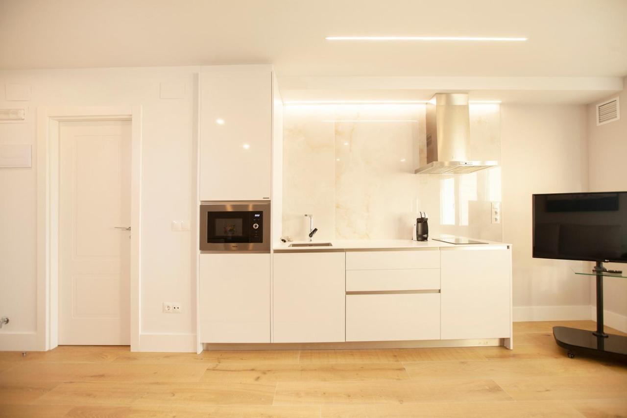 Reina Victoria Apartment *