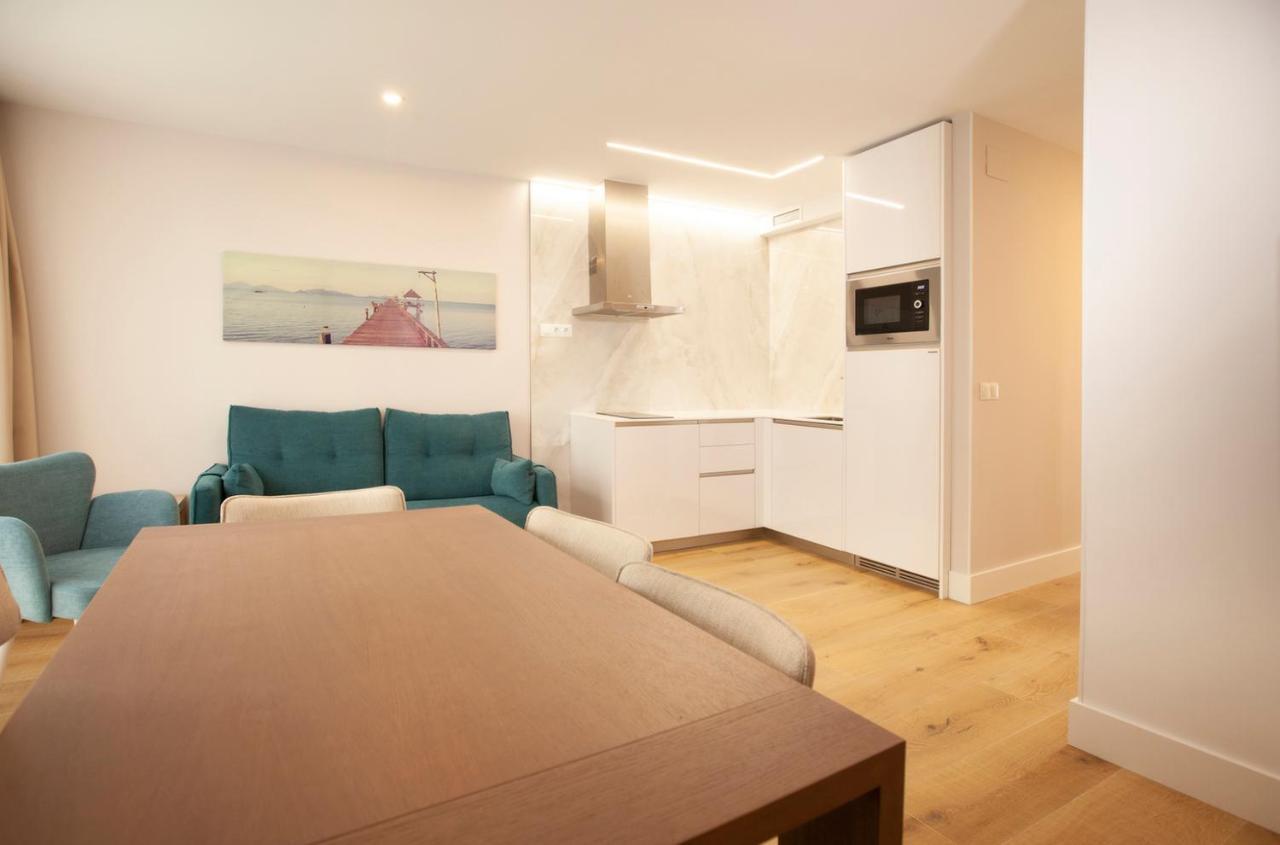 Reina Victoria Apartment *