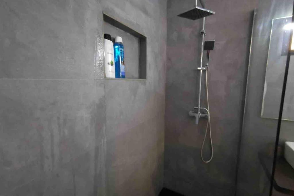 Moderno Estudio En El Centro De Apartamento Santander
