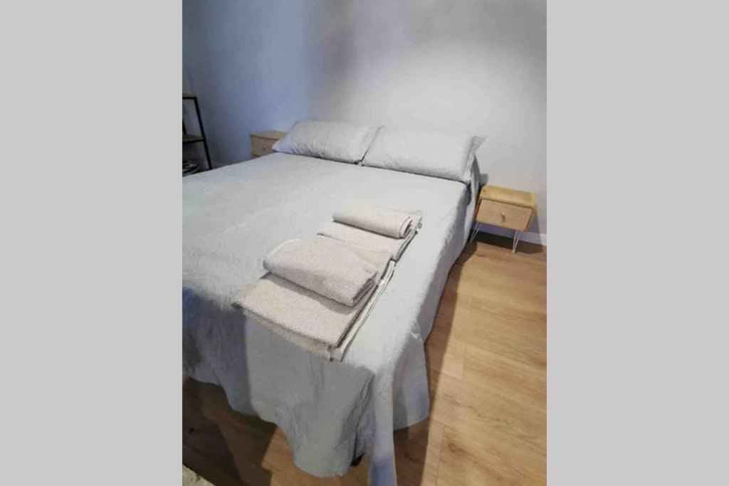 Moderno Estudio En El Centro De Apartamento