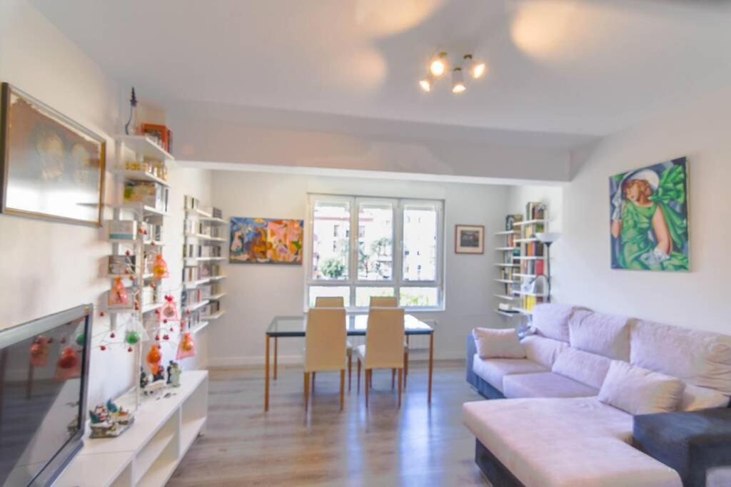 Apartamento Cómodo Apartamento En Puertochico, Cerca De Todo. Santander