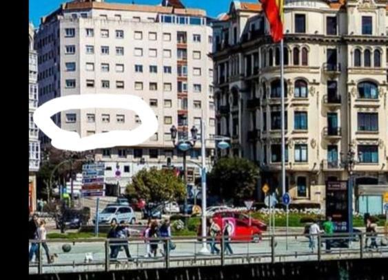 Frente A La Bahia. Exterior, Vistas * Santander
