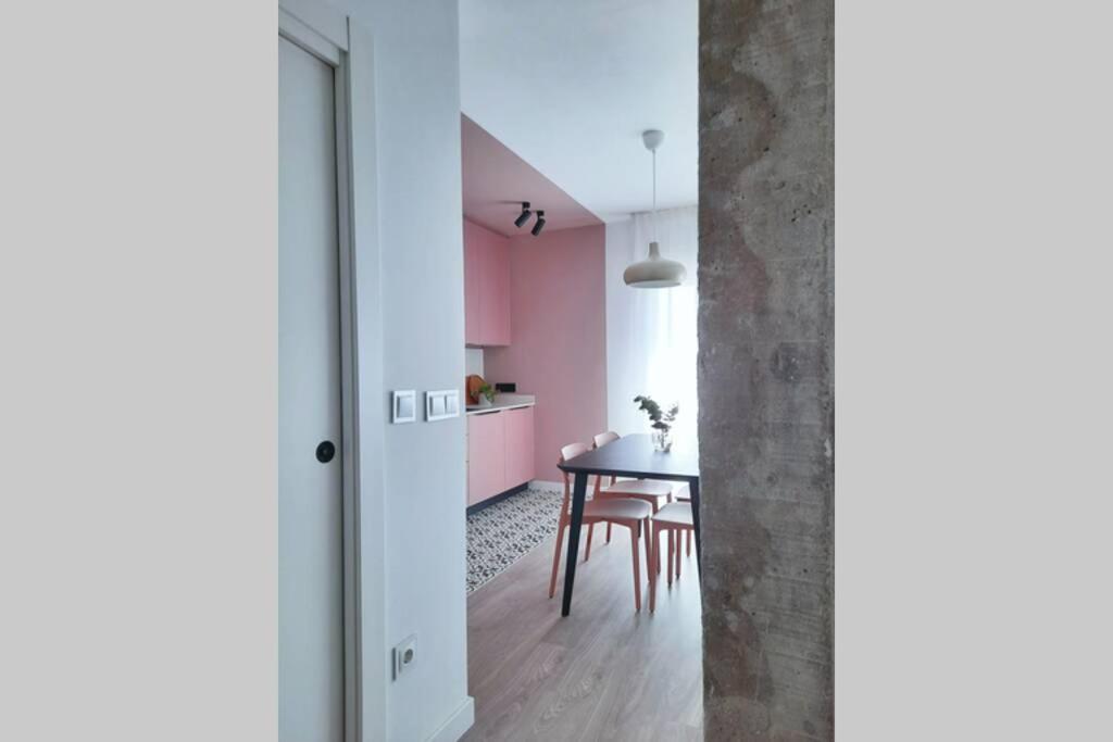 Céntrico Piso Reformado Con Vistas A La Bahía Apartamento