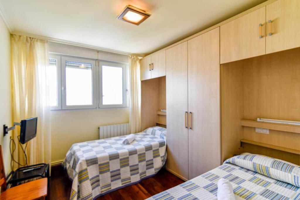 Apartamento ¡nuevo! Playa De Sardinero Con Espectaculares Vistas *