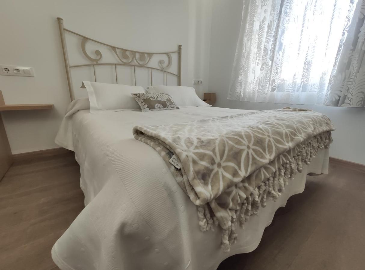 Oleo Auto Check-in Guest house Santander