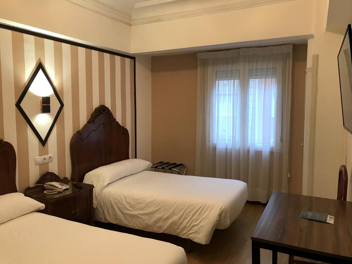 Guest house La Mexicana 2*