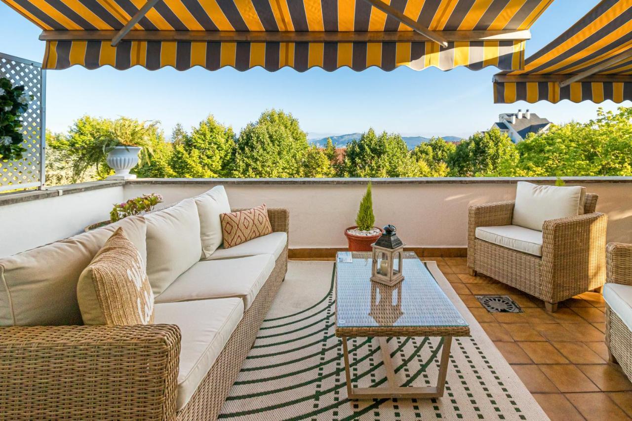 Gran Apartamento En Zona Residencial Con Garaje * Santander