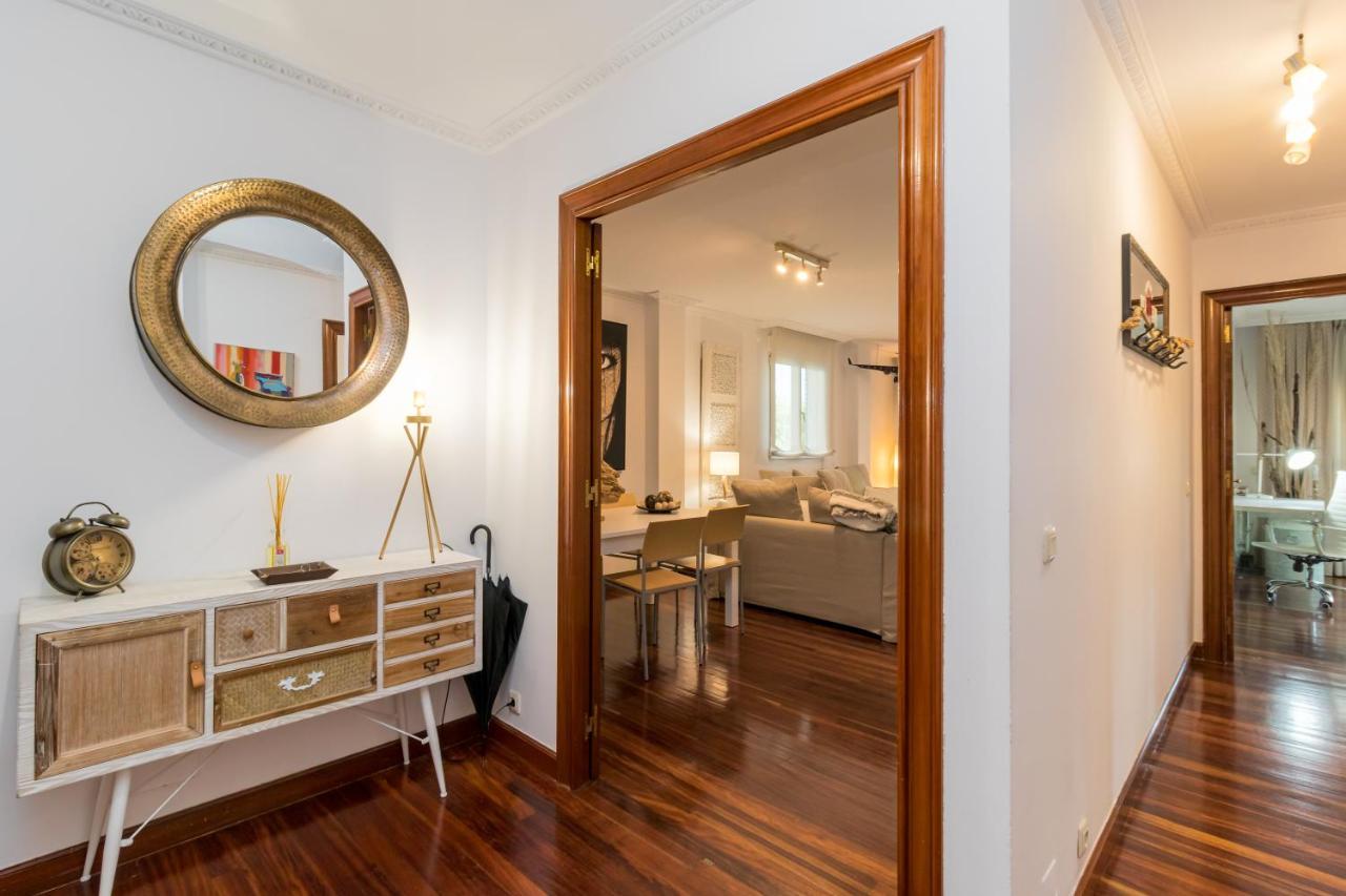 Gran Apartamento En Zona Residencial Con Garaje * Santander