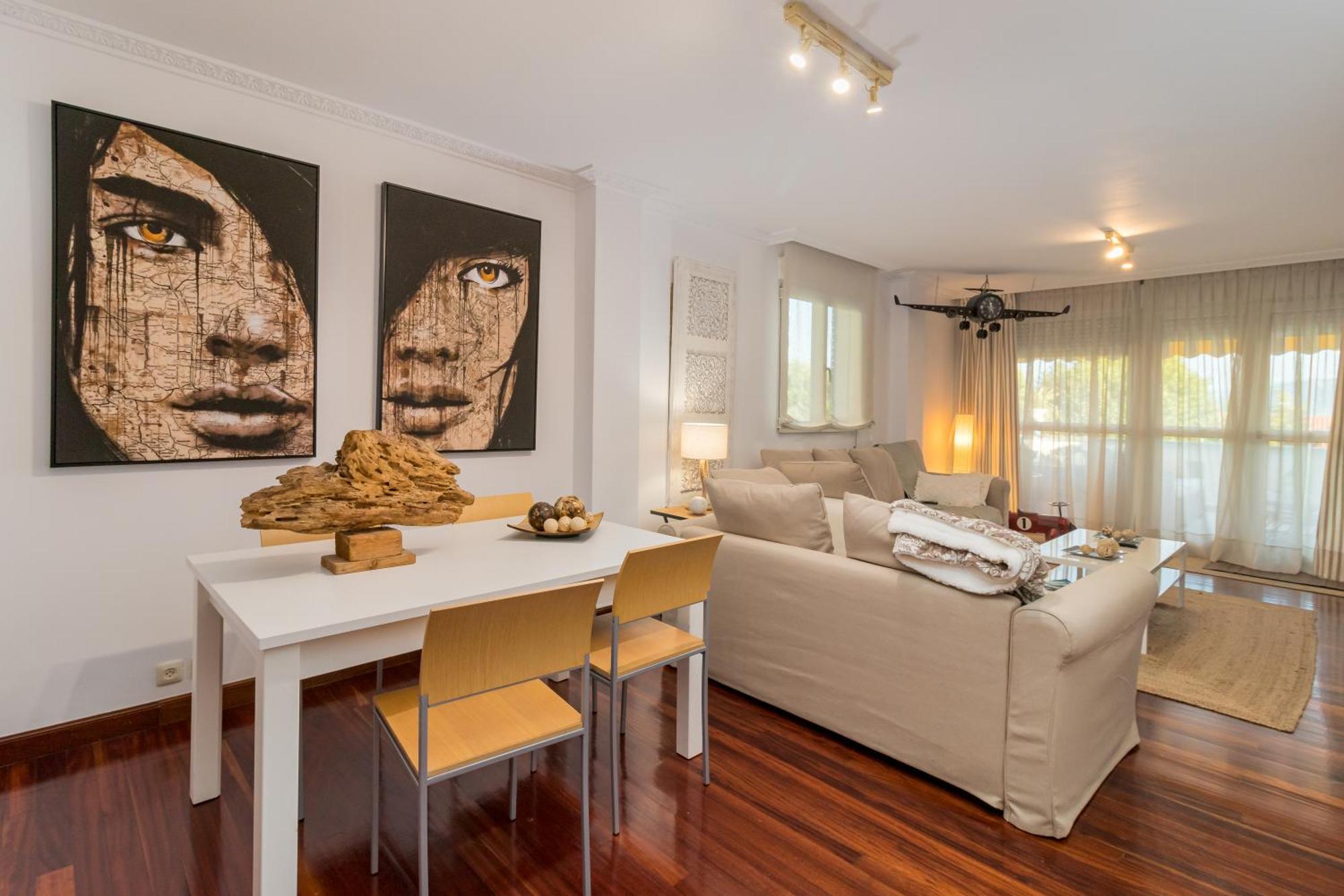 Apartamento Gran Apartamento En Zona Residencial Con Garaje Santander