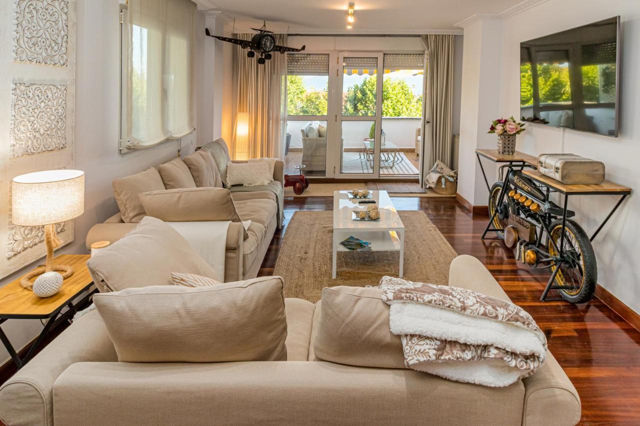 Gran Apartamento En Zona Residencial Con Garaje Apartamento