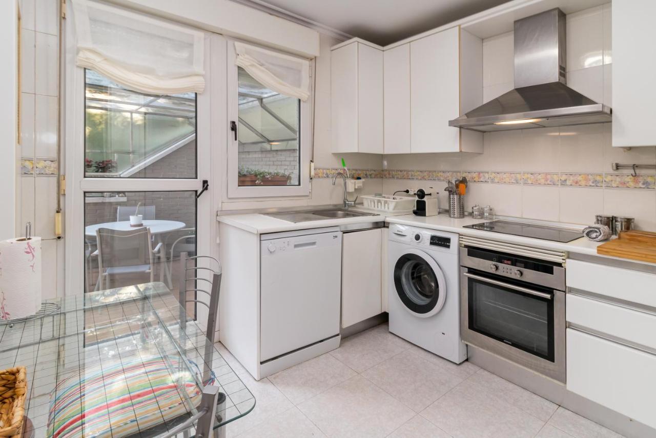 Gran Apartamento En Zona Residencial Con Garaje Apartamento