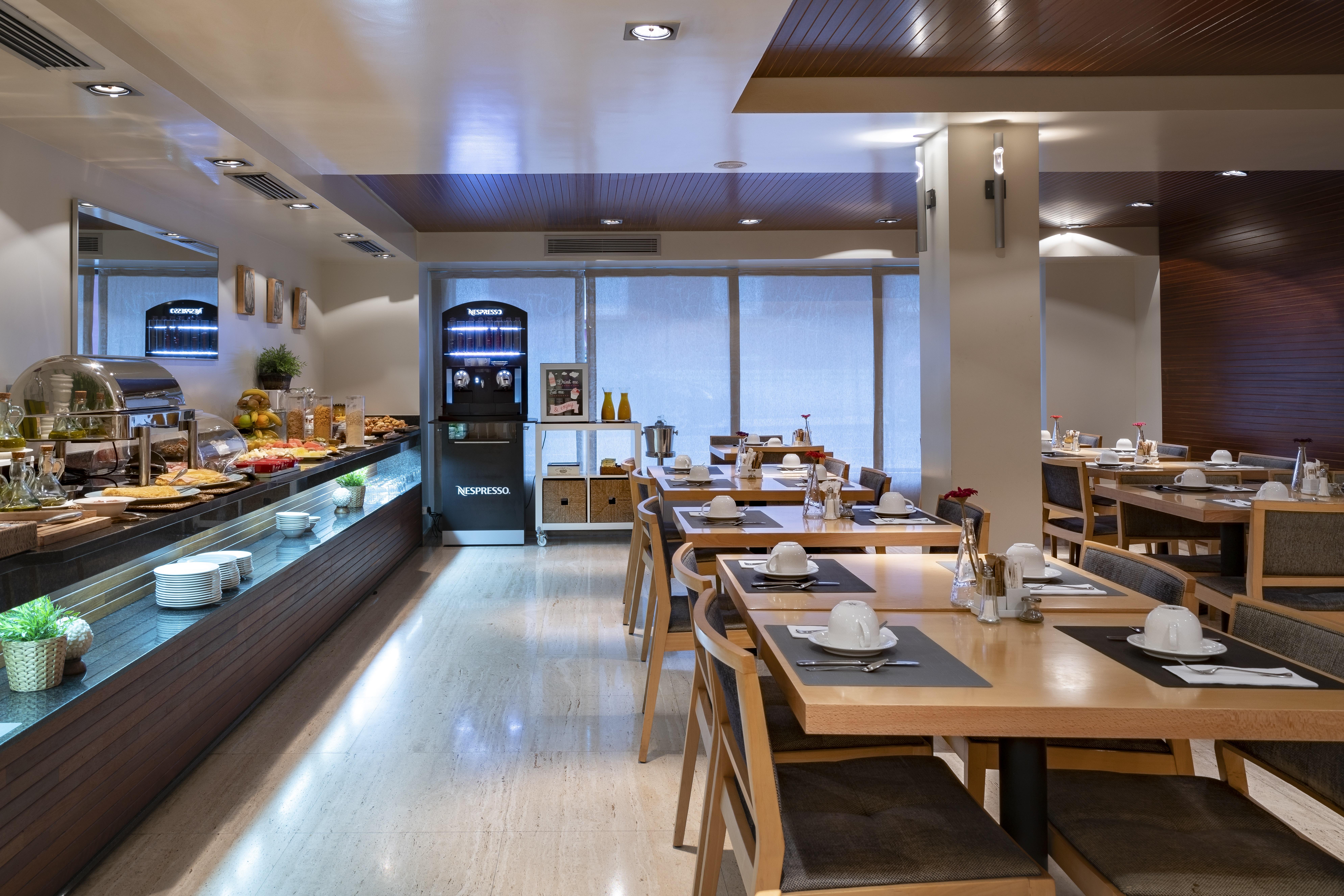 Vincci Puertochico 4* Santander