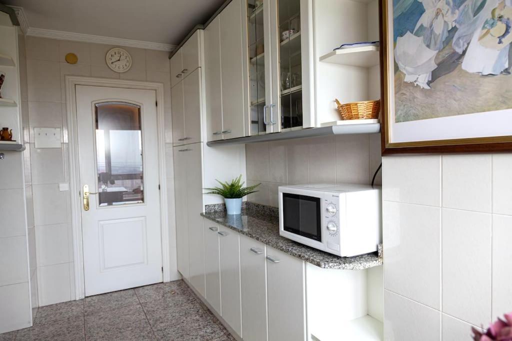 Comodo Y Luminoso Apartamento En Zona Residencial Apartment
