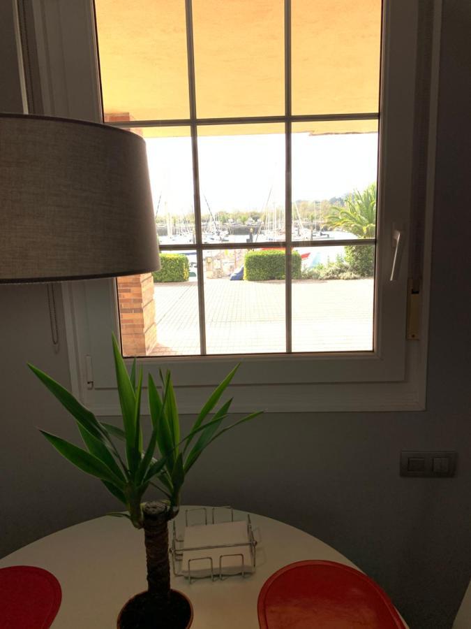 Puerto Deportivo Marina De Apartamento Santander