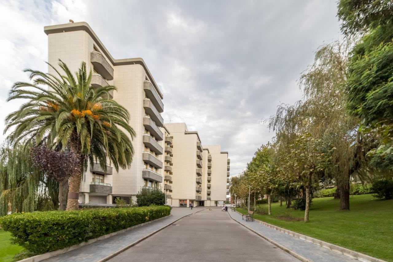 Junto Playa Sardinero Con Parking * Santander