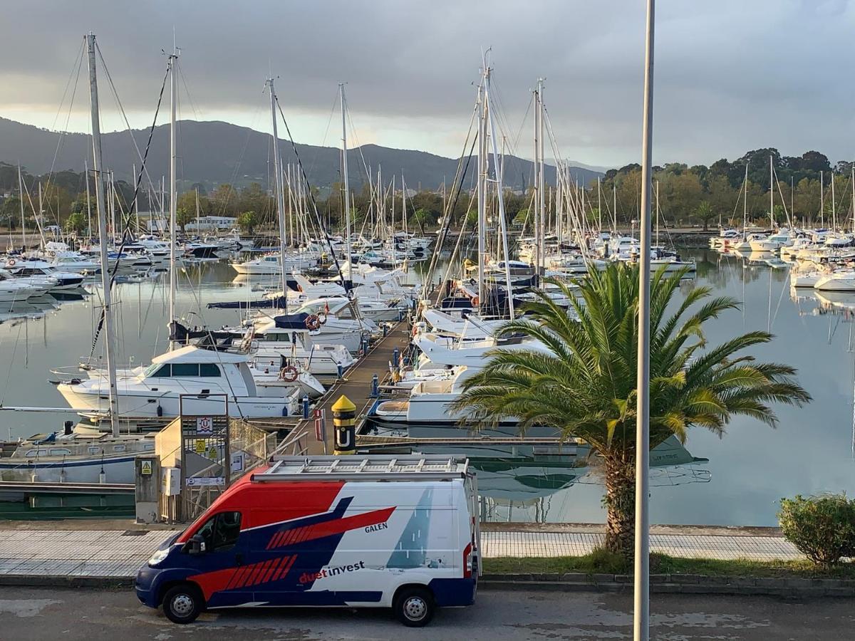 Puerto Deportivo Marina De * Santander