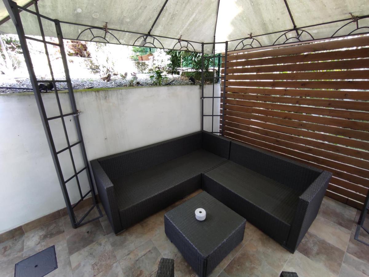 Patios De Pensión Santander