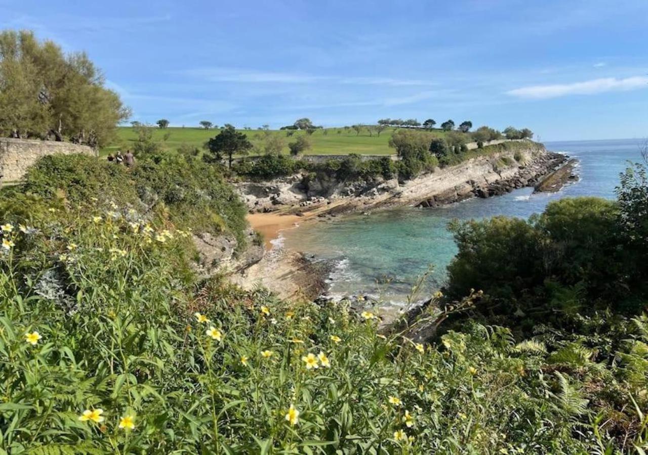 Apartarmento Entre El Sardinero Y Puertochico El Pisuco De Lu Santander