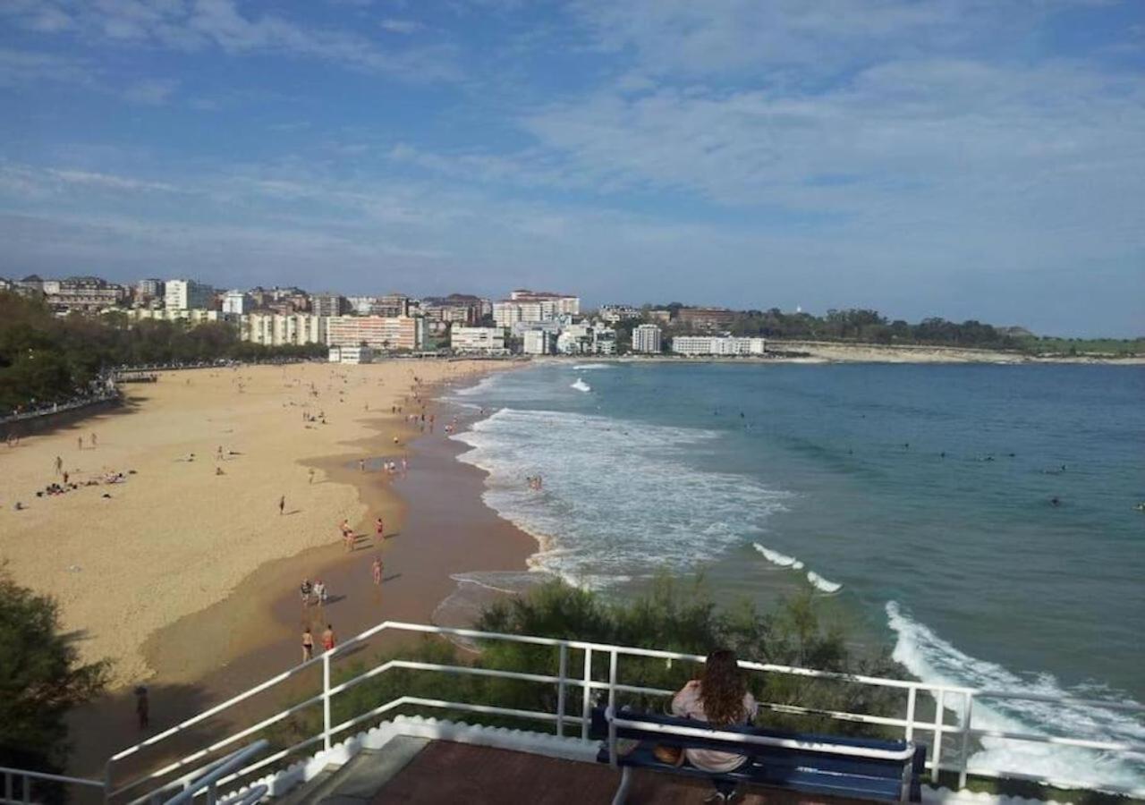 Apartarmento Entre El Sardinero Y Puertochico El Pisuco De Lu *