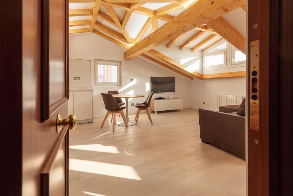 Apartamento Apto. - Newly Refurbished! *