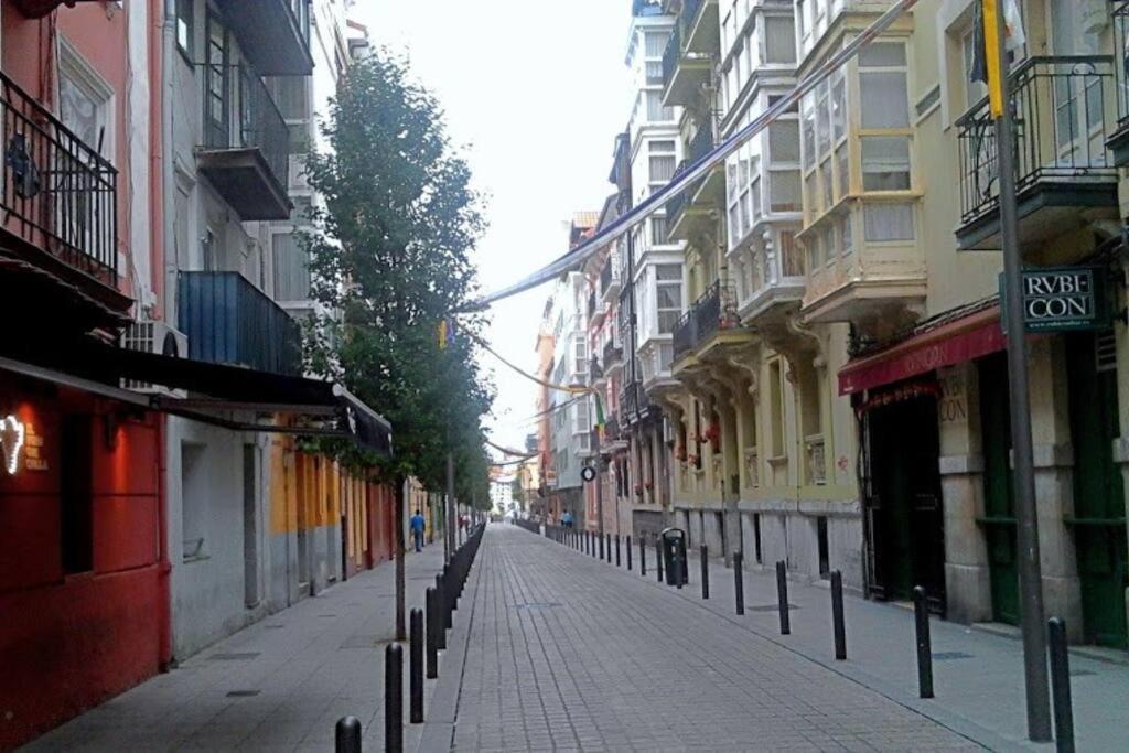 Apto. - Newly Refurbished! Santander