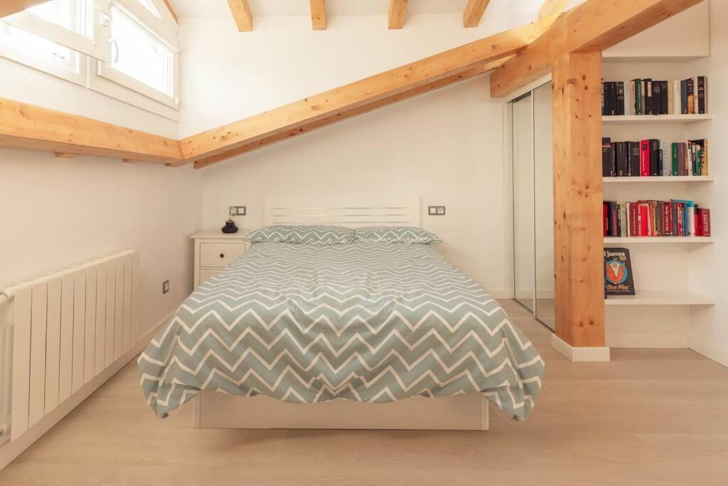 Apto. - Newly Refurbished! Apartamento