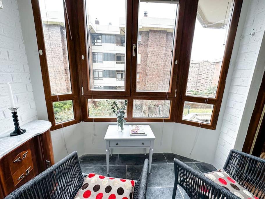 Piso Valdecilla Con Garaje Apartamento Santander