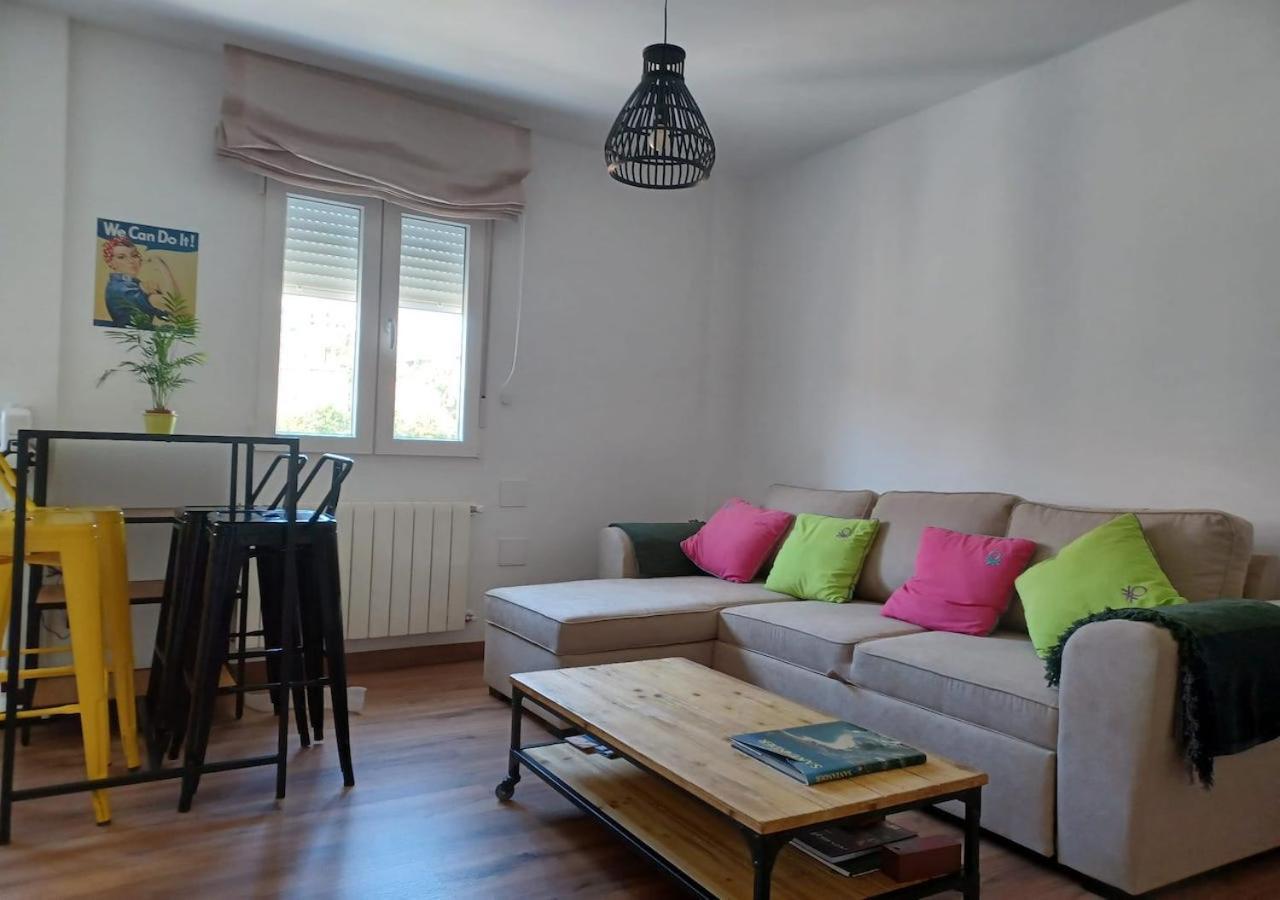 Apartarmento Entre El Sardinero Y Puertochico El Pisuco De Lu