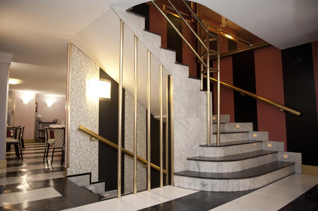 Arha Hotel 3*