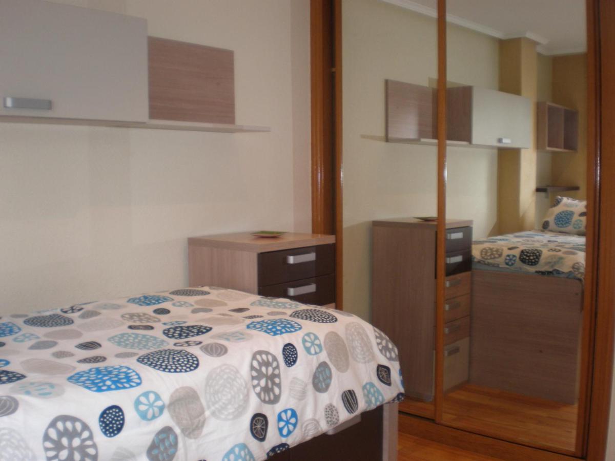 Nuevo! Pisazo En El Centro 8 Personas * Santander